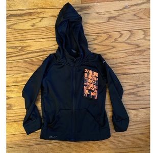 Boys dri-fit Nike hoodie